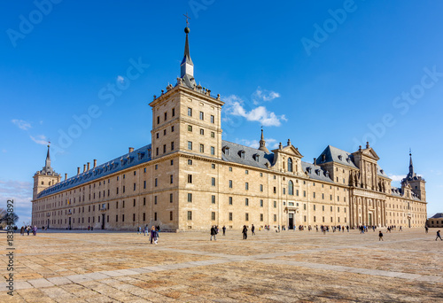 Tableau sur toile El Escorial palace outside Madrid, Spain