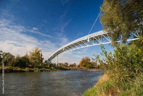 Canvas Print Freedom bridge for cyclists and pedestrians connects Bratislava with Austria