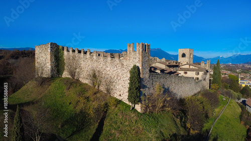CASTELLO DI PADENGHE SUL GARDA