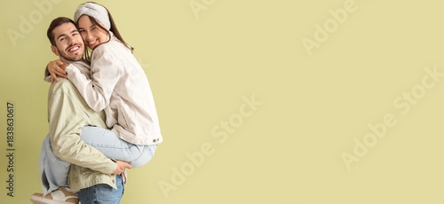 Happy couple in winter clot...