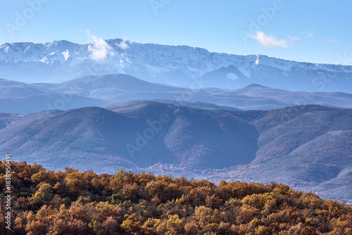 Ultimi colori d'autunno tra le Alture d'Abruzzo