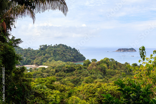 Fotografía View of Manuel antonio national park in Costarica
