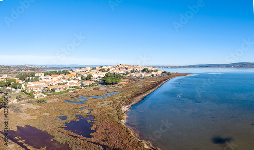 Le village de Bages (11100) dans l'Aude en Occitanie