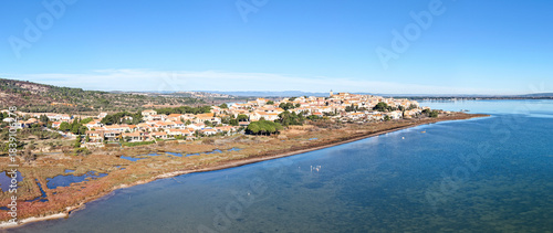 Le village de Bages (11100) dans l'Aude en Occitanie