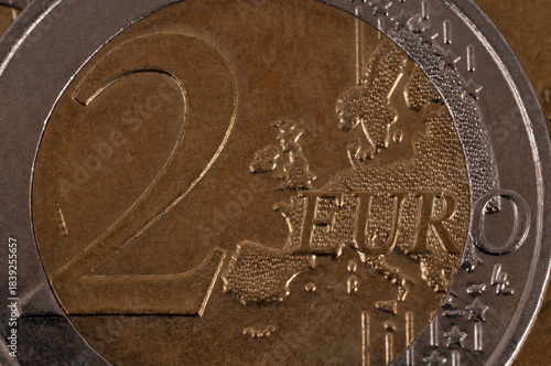 Pièce de deux euros en macro