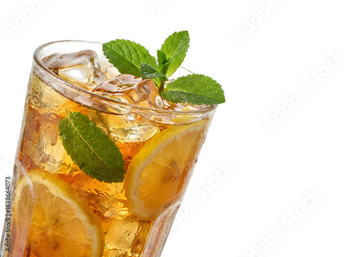 Refreshing Summer Beverage: Iced Tea with Lemon and Mint Garnish for Ultimate Relaxation