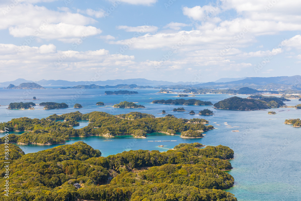 Obraz premium 日本の風景 長崎県佐世保市 九十九島 展海峰 