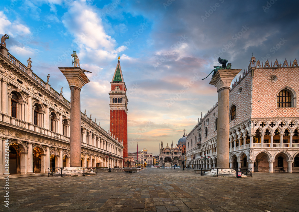 Fototapeta premium Venice, Italy with San Marco Piazzetta