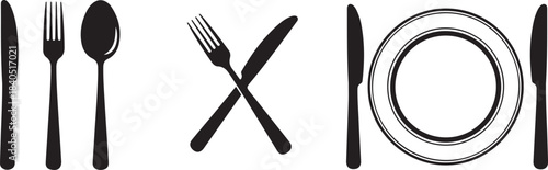Cutlery and plate arrangement on white background Keywords: cutlery, plate, fork, knife, spoon