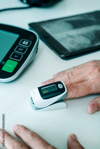 measuring oxygen saturation during a health check