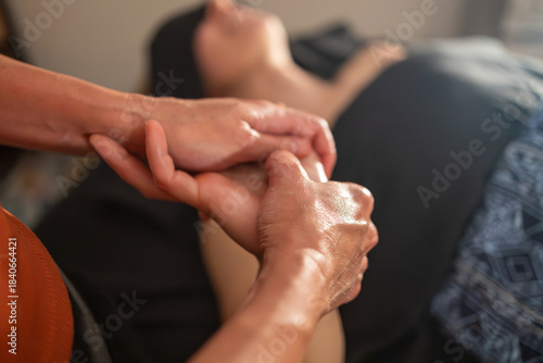 hand massage
