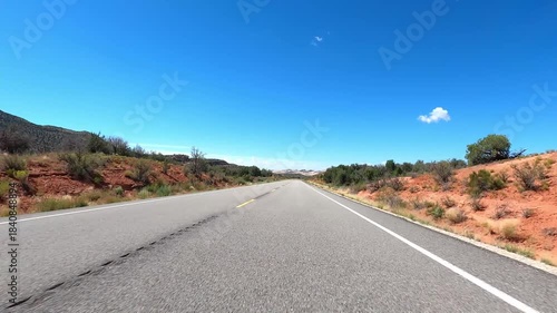Utah Driving 5136 Blanding Mule Canyon Ruins