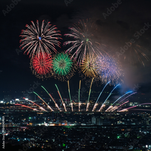 Obraz na plátně Beautiful fireworks at the 2025 Nagaoka Festival Fireworks Show