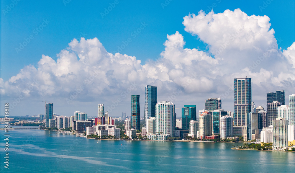 Naklejka premium Aerial view of Brickell skyline in downtown Miami. Scenic panorama of Brickell financial district. Brickell in Miami city.