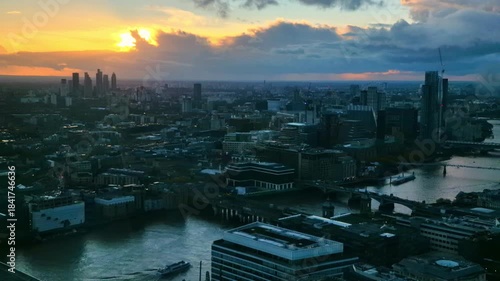 London panorama at sunset. Time Lapse 