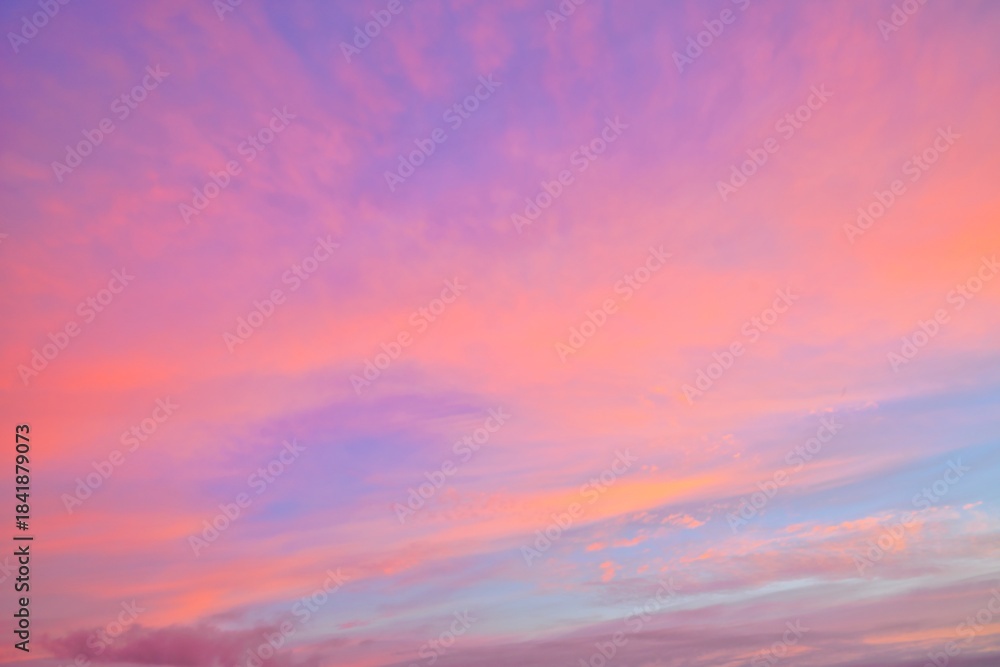 Obraz premium New Zealand Sky Replacement Heated Up Clouds