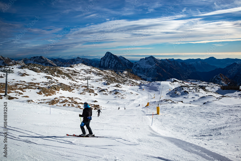 Obraz premium View of a ski slope in Dufourspitze ski area