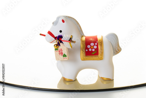 うま年干支の置物