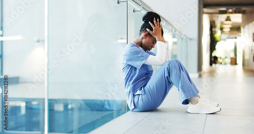 Fotografía Nurse, woman and stress in clinic hallway for patient loss, bad news and medical trauma on floor
