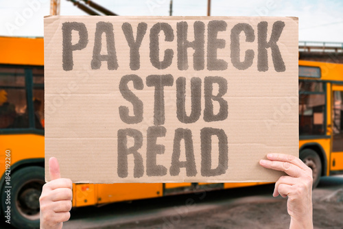 Foto "Paycheck Stub Read" Employees review earning details