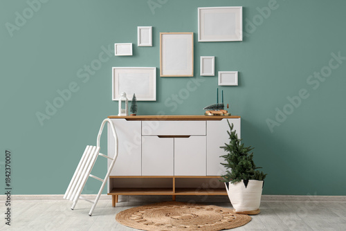 Interior of room with commo...