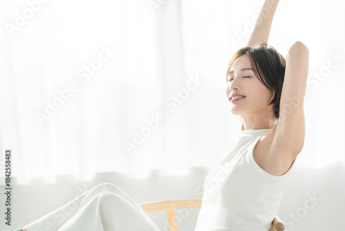 健康的な若い日本人女性のビューティーポートレート