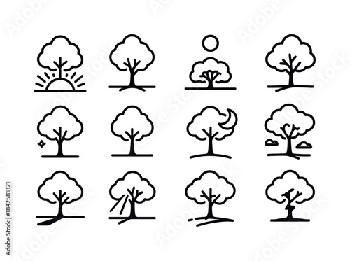 Lone Tree Icons. Lone Tree Lighting. Line icon set of Lone Tree