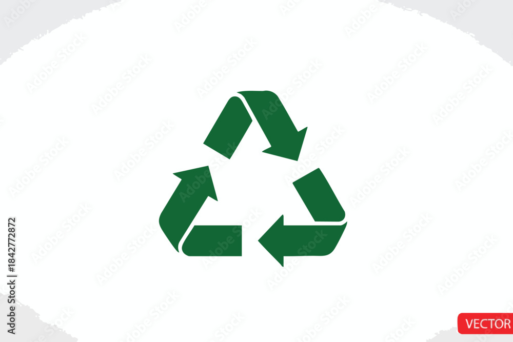 Obraz premium A green triangular recycling symbol on a white background, vectorized