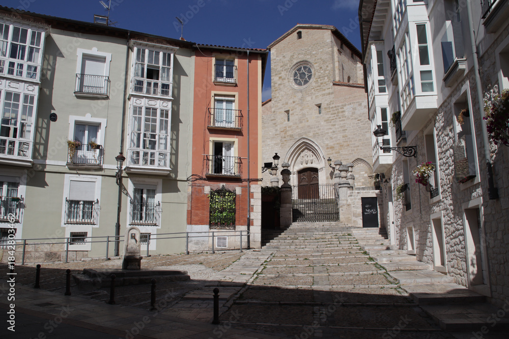 Fototapeta premium habitation buildings and medieval church (san gil abad) in burgos in spain 
