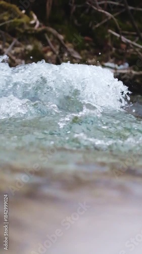 klares Wasser im Fluss