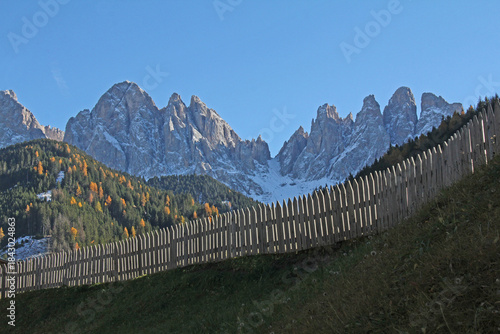 il Sass Rigais nel gruppo delle Odle; dalla Val di Funes, Alto Adige