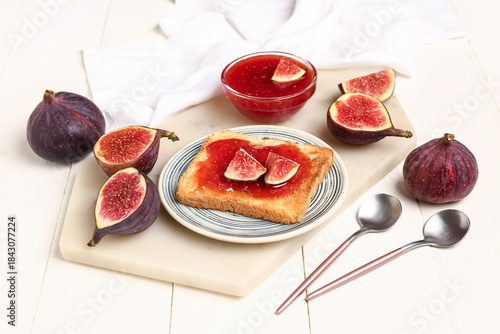 Plate of toast with sweet f...