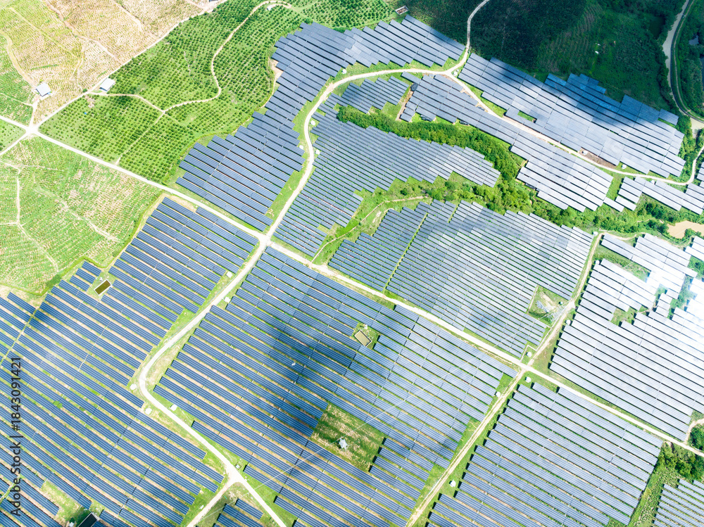 Fototapeta premium Summer scenery of Hainan Dongfang Photovoltaic Power Plant