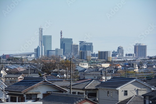 冬晴れのさいたま新都心の町並み