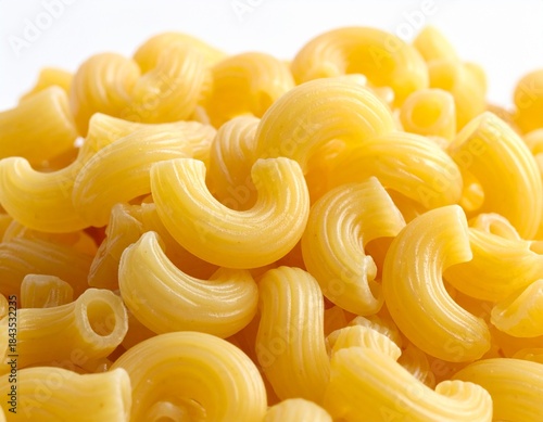 Close-up of a pile of cooked macaroni