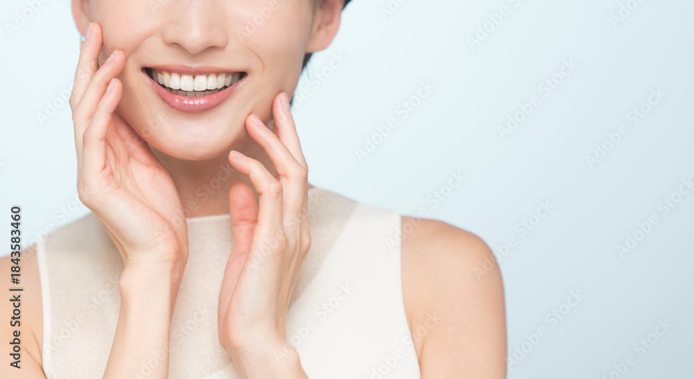 Obraz premium スキンケア/若く美しい女性のビューティーイメージ