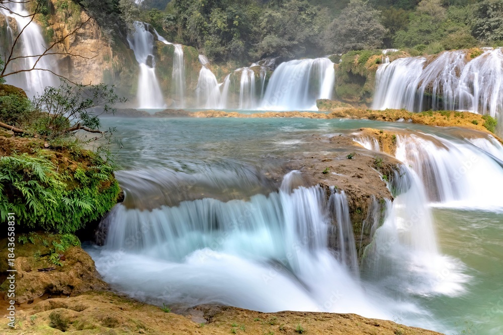 Fototapeta premium waterfall in the forest
