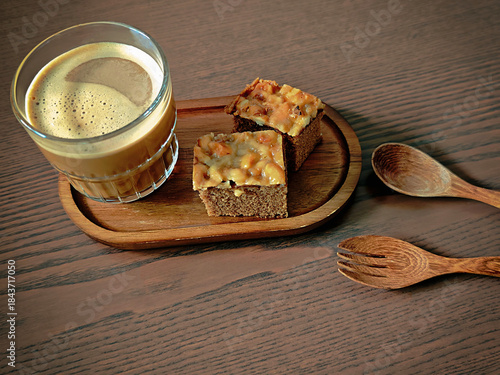 Hot coffee with toffee cake