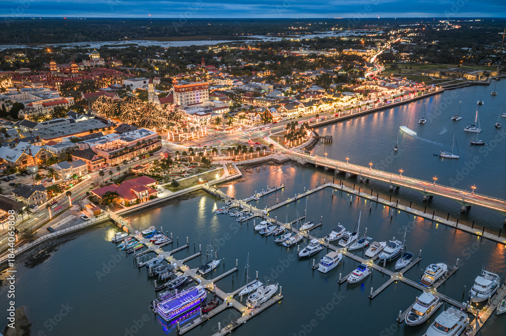 Fototapeta premium St. Augustine Night of Lights