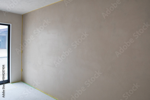 Fotografía Freshly plastered interior wall after renovation