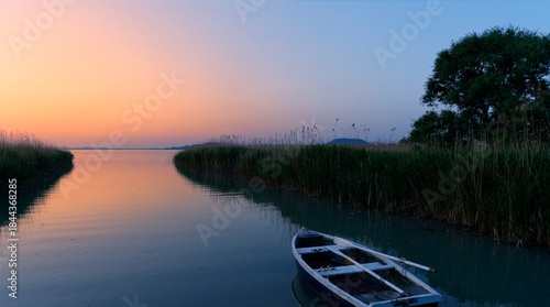 Abendstimmung am Balaton bei Balatonmáriafürdő, Ungarn
