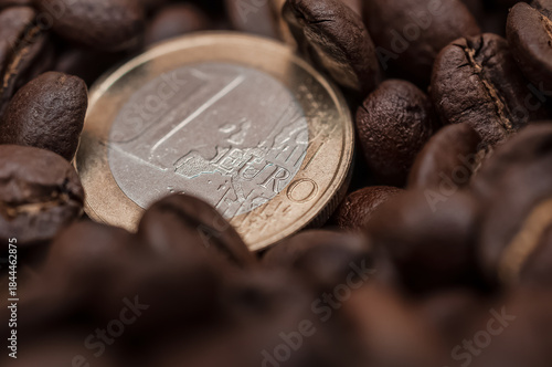 Wallpaper Mural Kaffeebohnen Kaffeepreise in Europa Torontodigital.ca