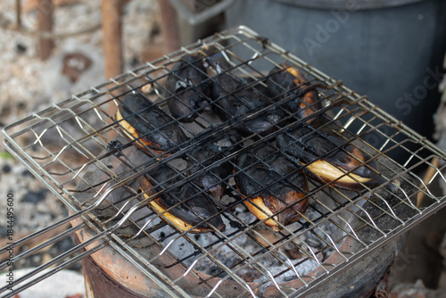 Banana grilled and eat with sweet sauce