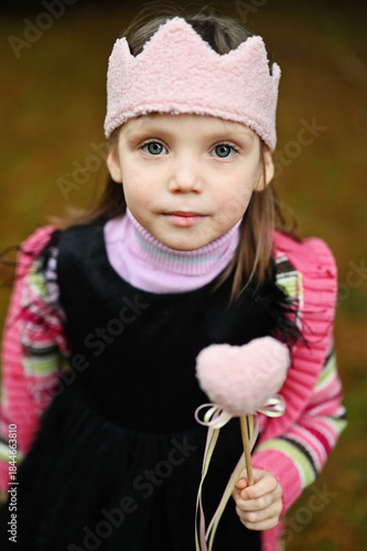 Kid girl in crown