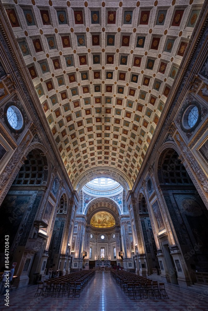 Fototapeta premium Basilica di Sant’Andrea nave interior - Mantua, Italy