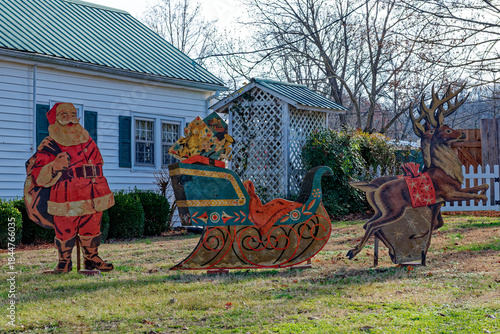 Outdoor vintage Christmas decorations