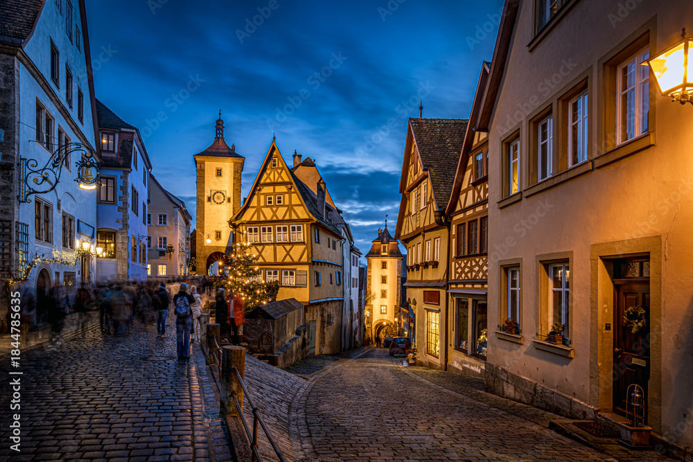 Naklejka premium Rothenburg Christmas evening