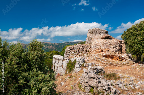 Фотография nuraghe serbissi, osini, ogliastra, nuoro, sardinia, sardegna, italy