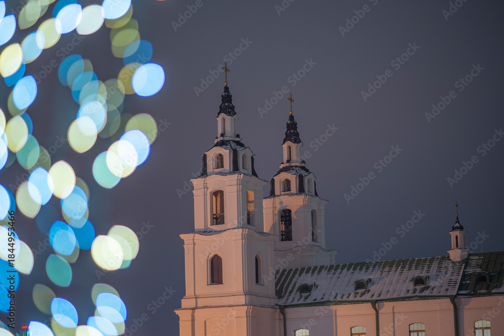 Fototapeta premium Churches in central Minsk await Christmas