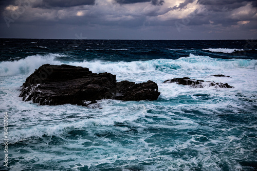 奄美大島の冬の海。